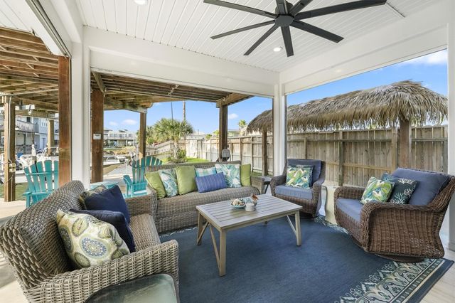 22102 Pecos Drive, Galveston, TX 77554