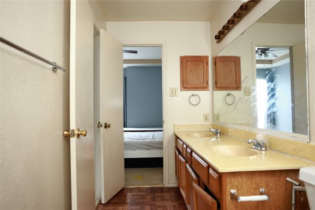611 Oriole Boulevard 1404, Duncanville, TX 75116