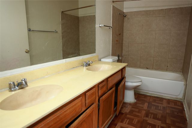 611 Oriole Boulevard 1404, Duncanville, TX 75116