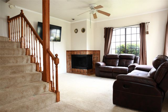 611 Oriole Boulevard 1404, Duncanville, TX 75116
