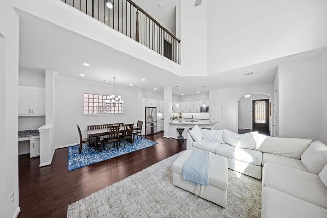 6923 Birch Creek Drive, Irving, TX 75063