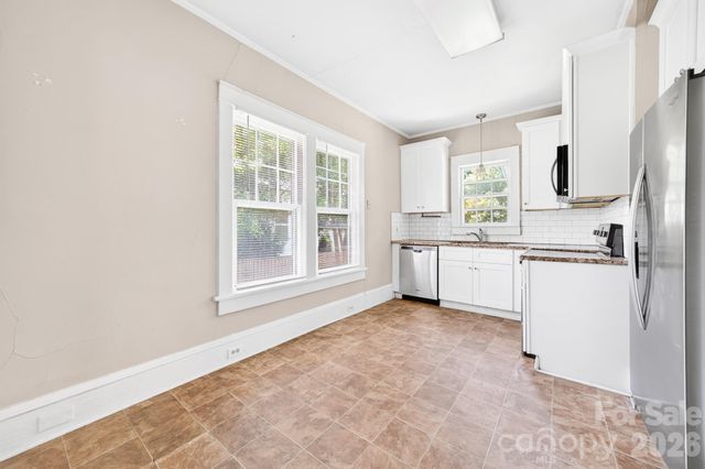11 Cedar Street, Belmont, NC 28012