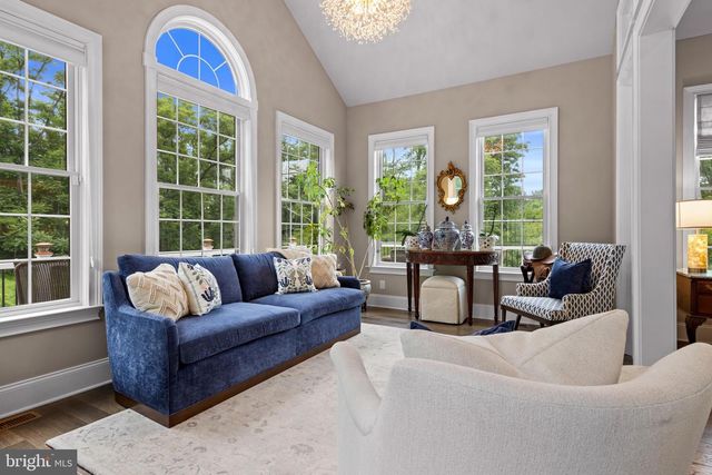 3822 COTTAGE LN, Newtown Square, PA 19073