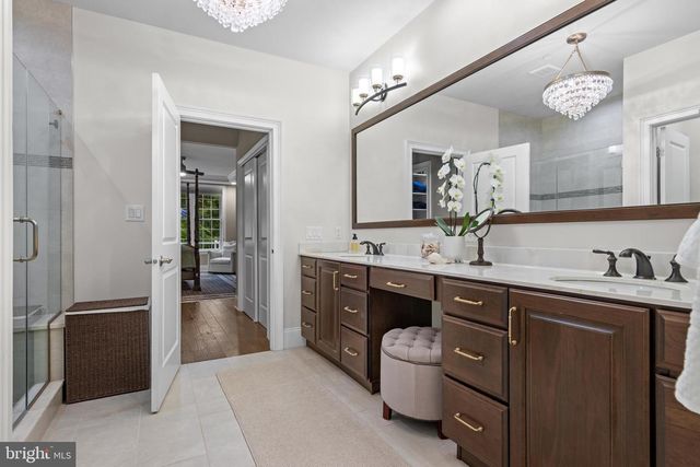 3822 COTTAGE LN, Newtown Square, PA 19073