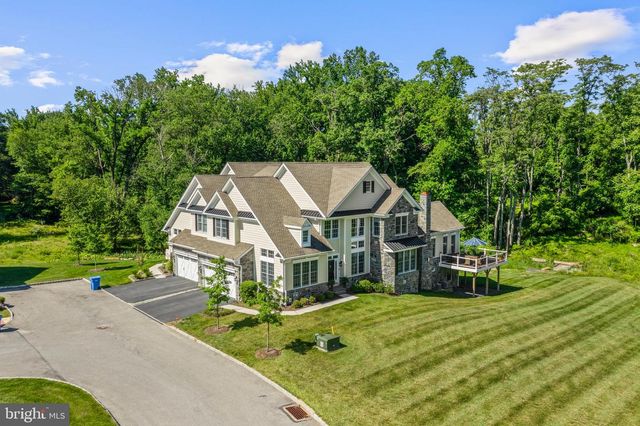 3822 COTTAGE LN, Newtown Square, PA 19073
