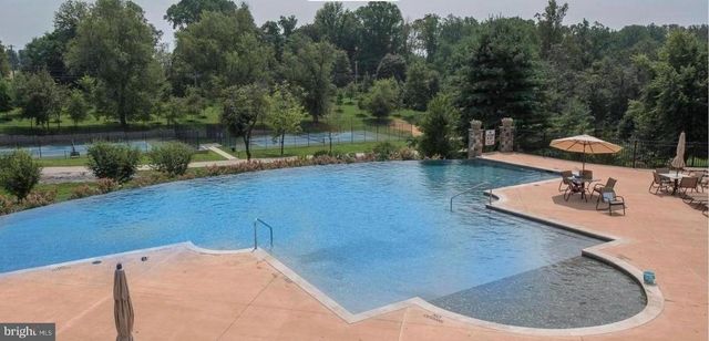 3822 COTTAGE LN, Newtown Square, PA 19073