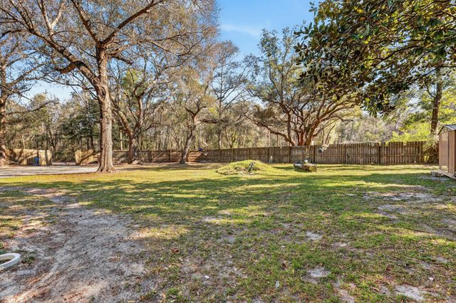 7304 Saint Johns Circle, Milton, FL 32583