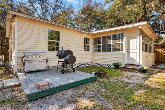 7304 Saint Johns Circle, Milton, FL 32583