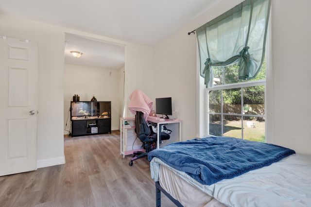 7304 Saint Johns Circle, Milton, FL 32583