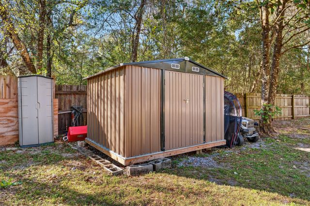 7304 Saint Johns Circle, Milton, FL 32583