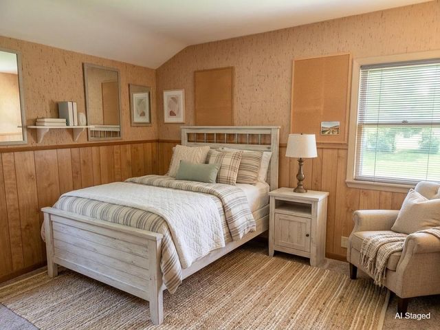 2901 Kyle Avenue N, Golden Valley, MN 55422