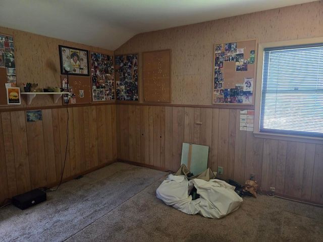 2901 Kyle Avenue N, Golden Valley, MN 55422