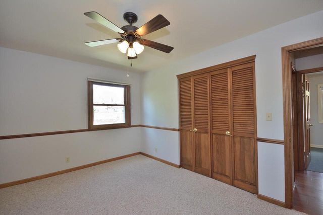 3685 104th STREET, Greenfield, WI 53228