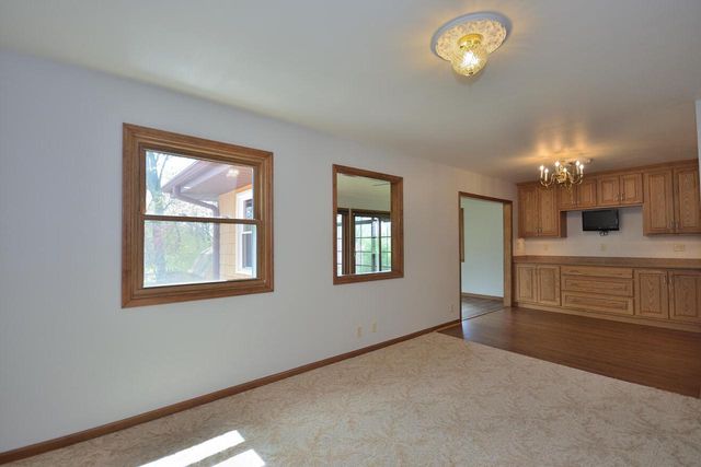 3685 104th STREET, Greenfield, WI 53228