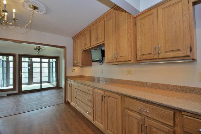3685 104th STREET, Greenfield, WI 53228