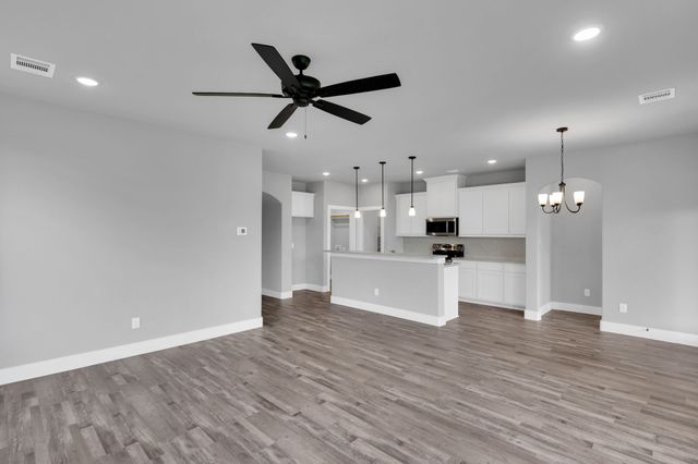 700 N CHURCH Street, Ferris, TX 75125