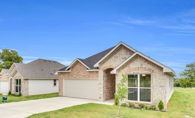 700 N CHURCH Street, Ferris, TX 75125