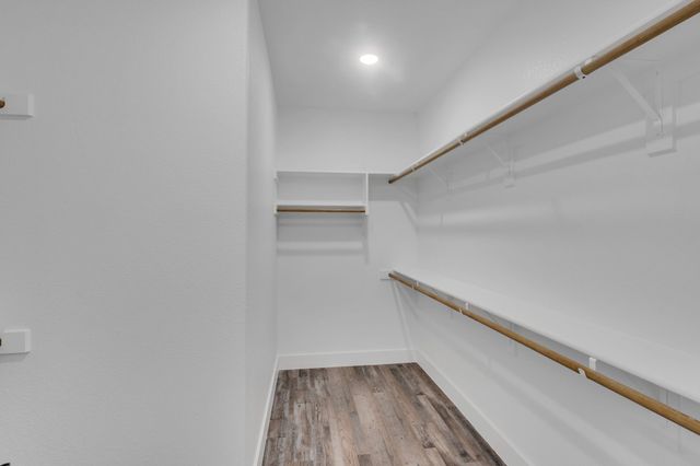 700 N CHURCH Street, Ferris, TX 75125