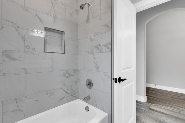 700 N CHURCH Street, Ferris, TX 75125