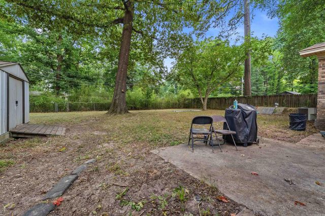 909 Stirrup Place, Jacksonville, AR 72076