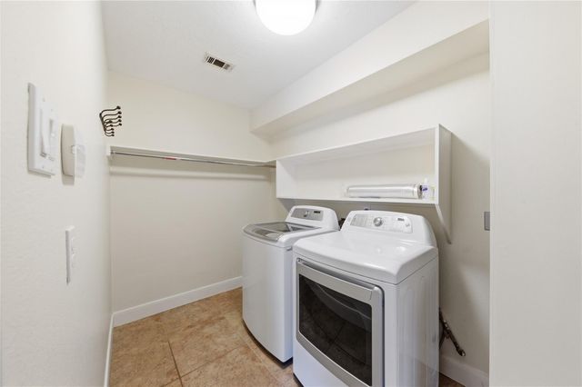 15719 Brookvilla Drive, Houston, TX 77059