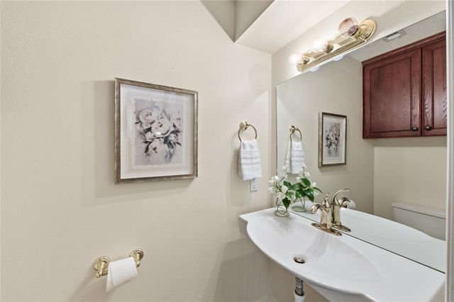 15719 Brookvilla Drive, Houston, TX 77059