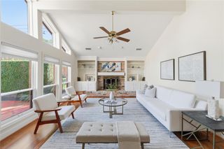 15719 Brookvilla Drive, Houston, TX 77059