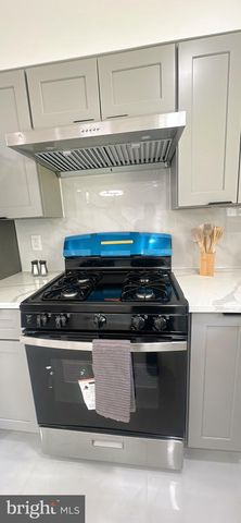 1242 JUNE RD, Huntingdon Valley, PA 19006