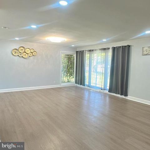 1242 JUNE RD, Huntingdon Valley, PA 19006