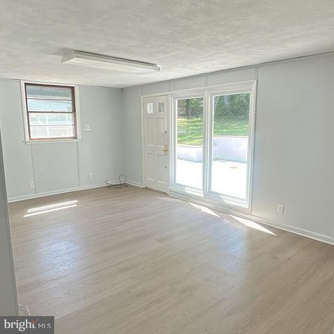 1242 JUNE RD, Huntingdon Valley, PA 19006