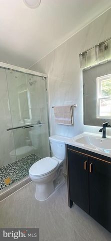 1242 JUNE RD, Huntingdon Valley, PA 19006