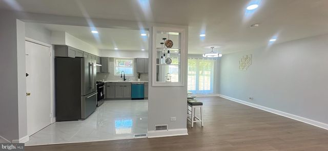 1242 JUNE RD, Huntingdon Valley, PA 19006