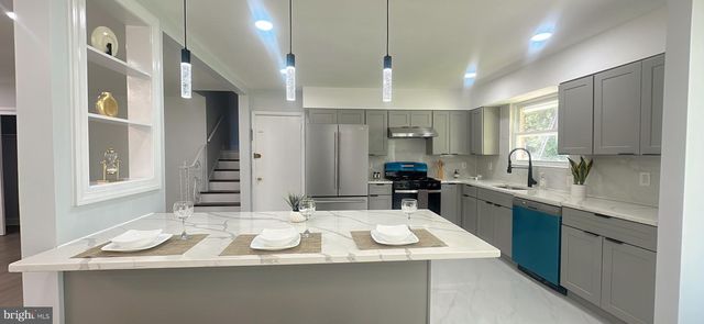 1242 JUNE RD, Huntingdon Valley, PA 19006