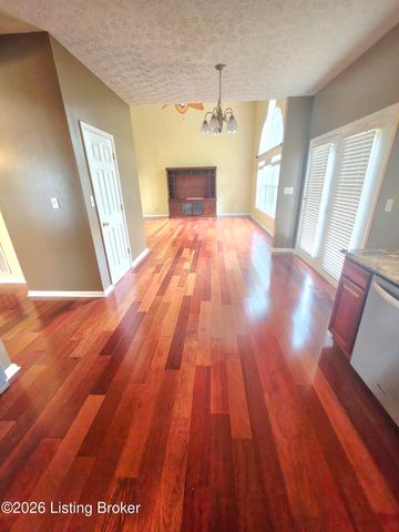 11036 Symington Cir, Louisville, KY 40241