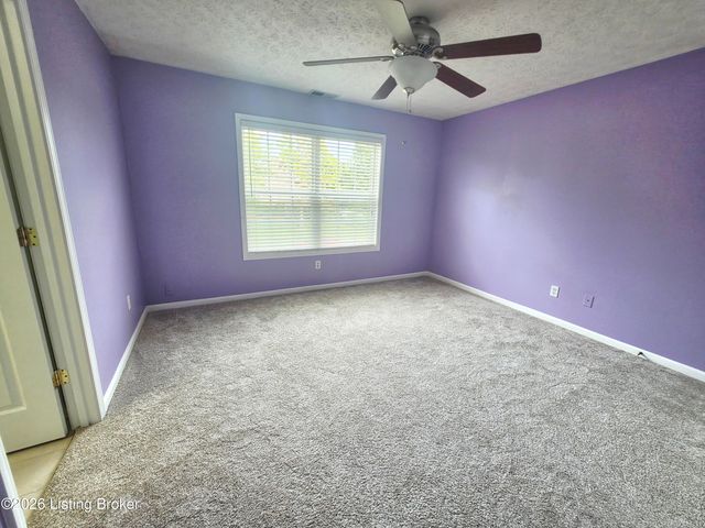 11036 Symington Cir, Louisville, KY 40241