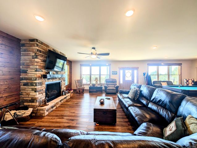 1057 Hwy 90, Corbin, KY 40701