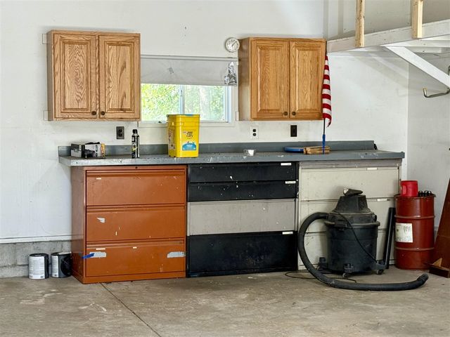 897 Van Eyck Street, Muskegon, MI 49442