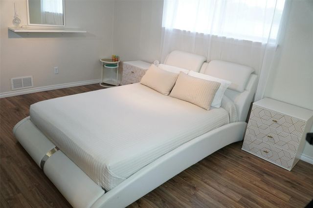 10207 Carry Back Circle, Dallas, TX 75229