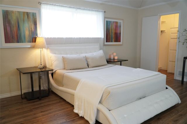 10207 Carry Back Circle, Dallas, TX 75229