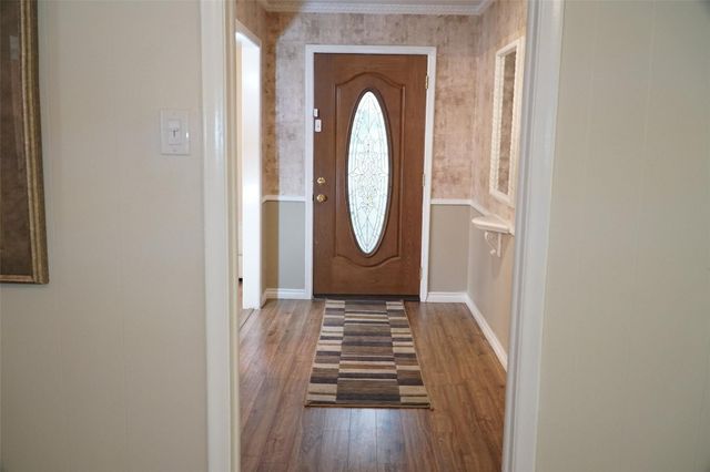 10207 Carry Back Circle, Dallas, TX 75229