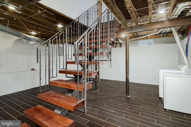 2303 MADISON SQ, Philadelphia, PA 19146