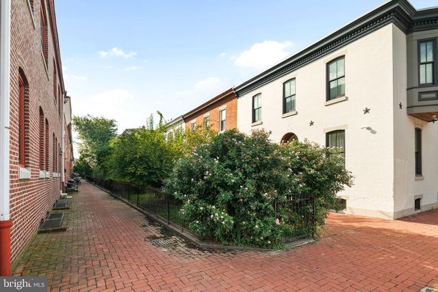 2303 MADISON SQ, Philadelphia, PA 19146