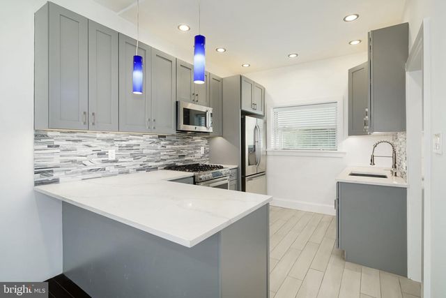 2303 MADISON SQ, Philadelphia, PA 19146