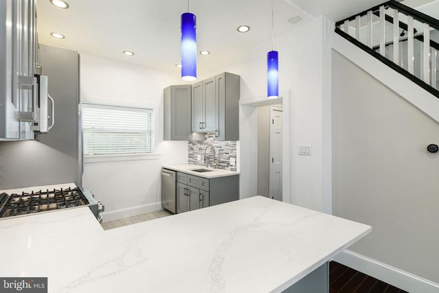 2303 MADISON SQ, Philadelphia, PA 19146