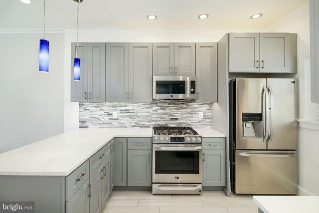 2303 MADISON SQ, Philadelphia, PA 19146