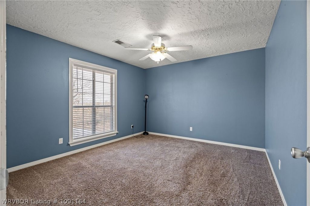 6340 N Highway 59 6340 N Highway 59