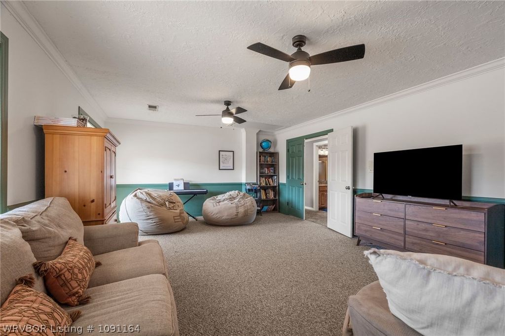 6340 N Highway 59 6340 N Highway 59
