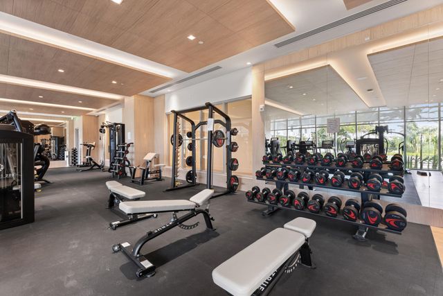 220 Lake Shore Drive 1523, Lake Park, FL 33403