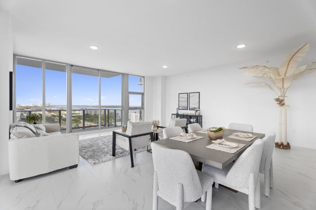 220 Lake Shore Drive 1523, Lake Park, FL 33403