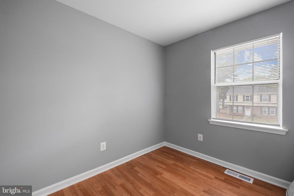 Image 14 of property listing at 731 HEMLOCK ST, Salisbury, MD 21804